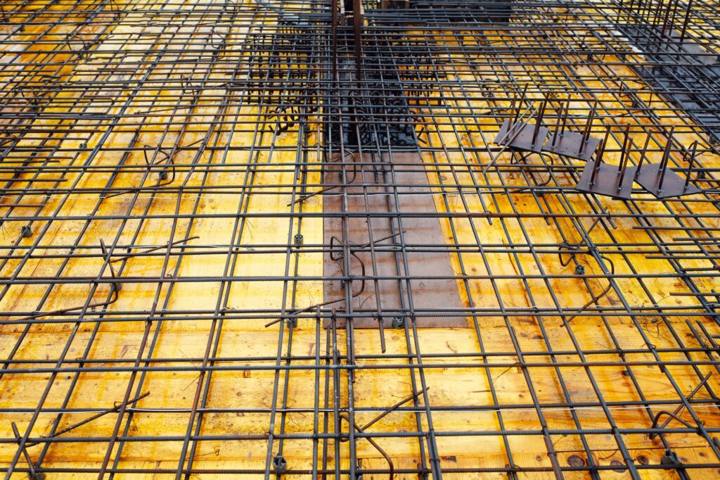 Reinforced concrete mesh at the construction site
